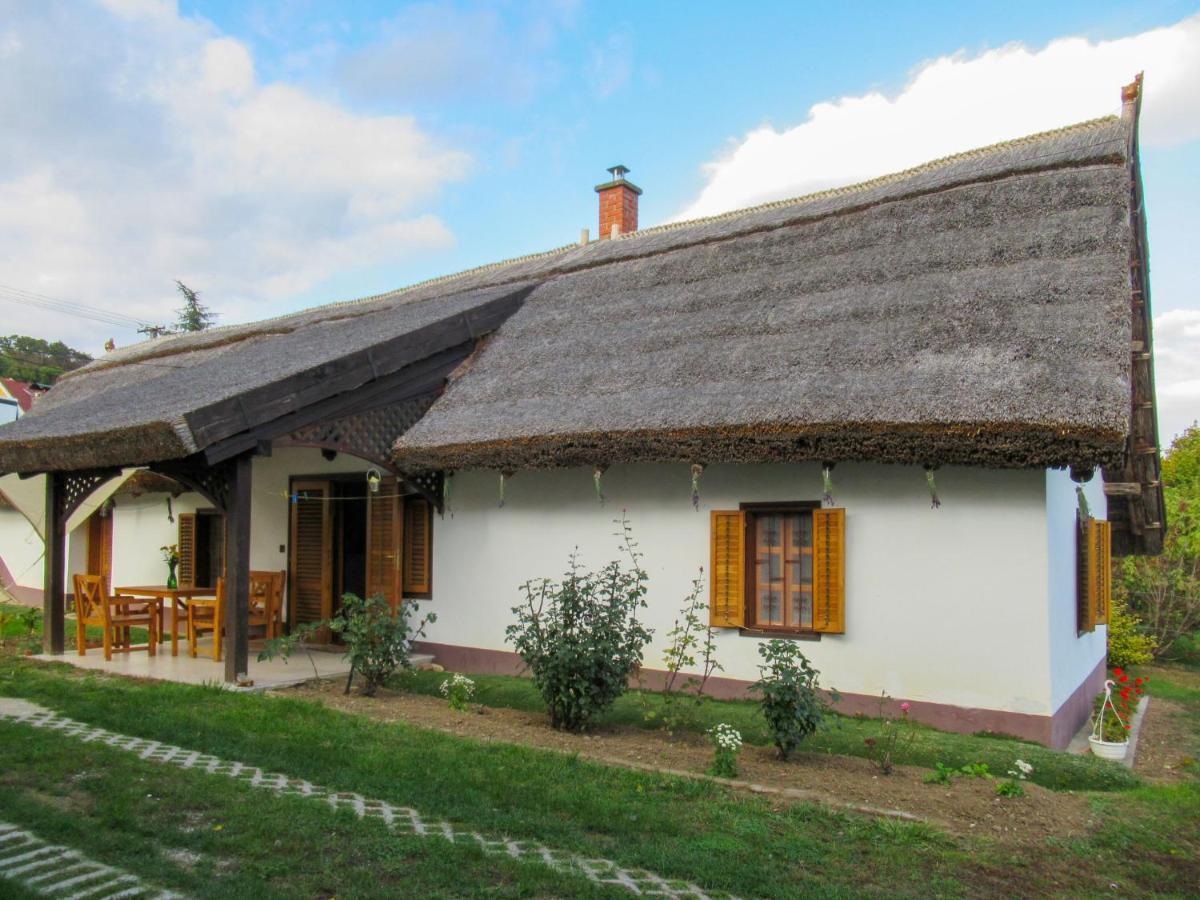 Holiday Home Szijarto - Bgk111 By Interhome Balatongyörök Exterior foto